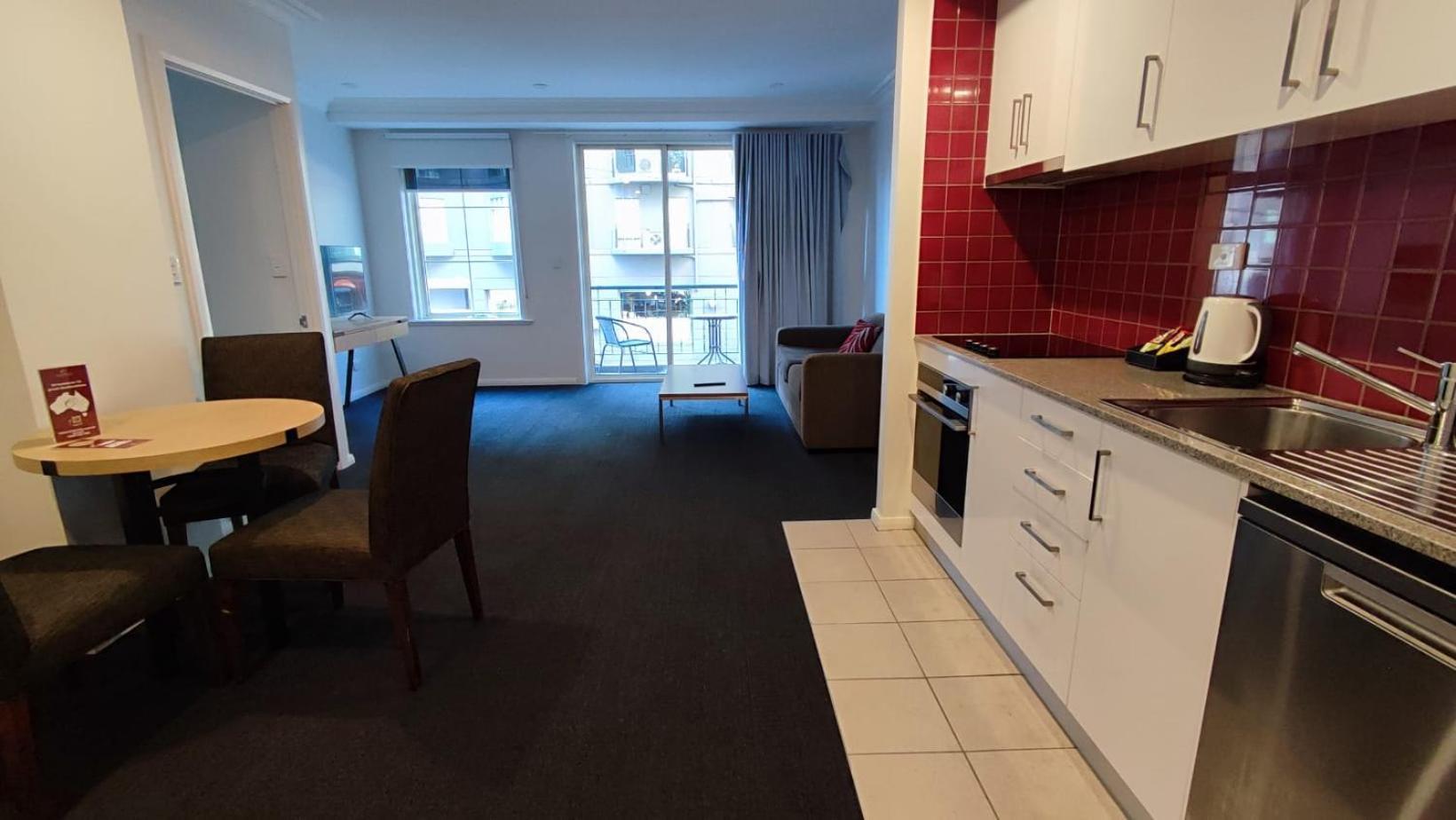 South Yarra Central Apartment Hotel Melbourne Buitenkant foto