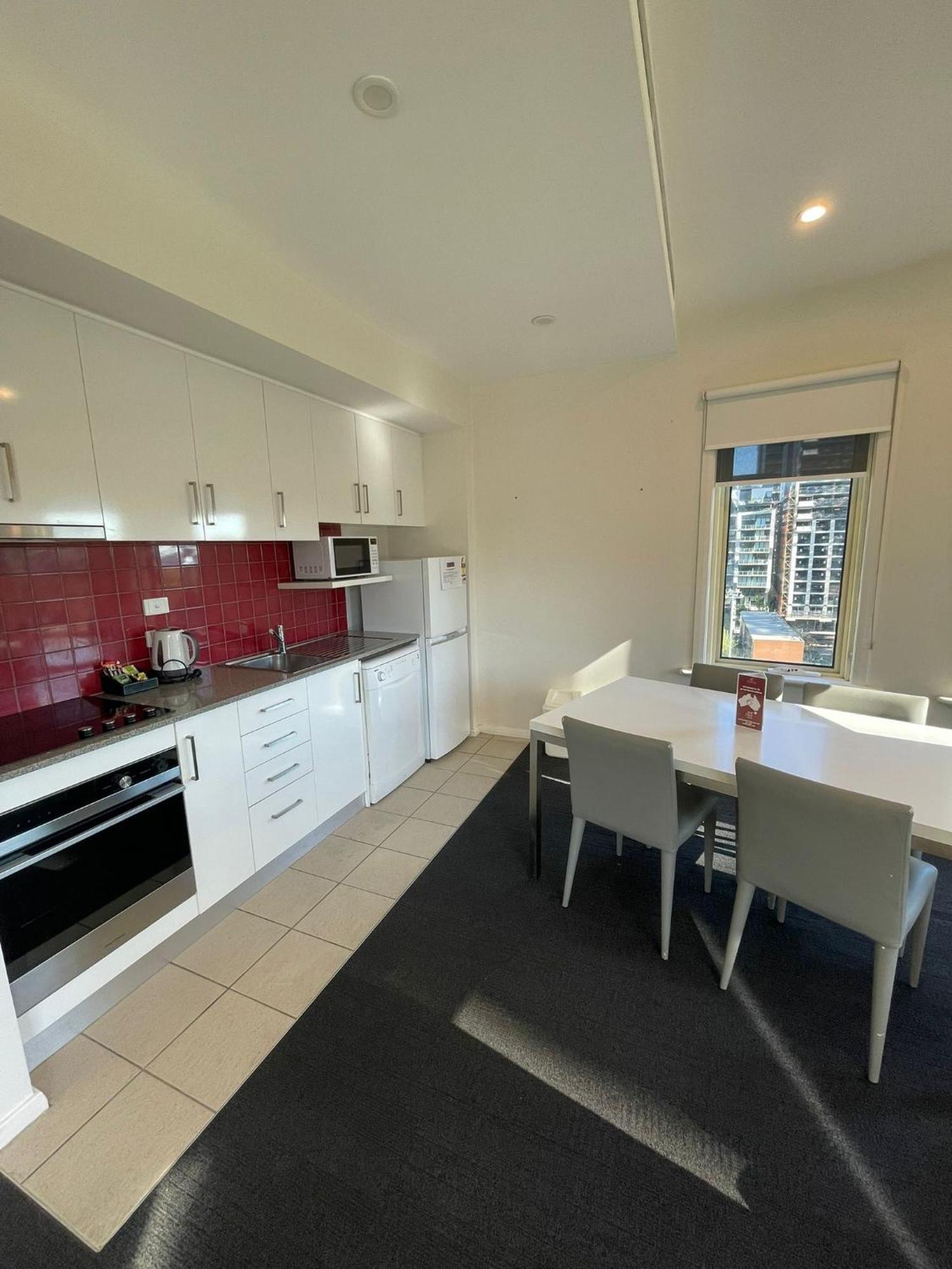 South Yarra Central Apartment Hotel Melbourne Buitenkant foto